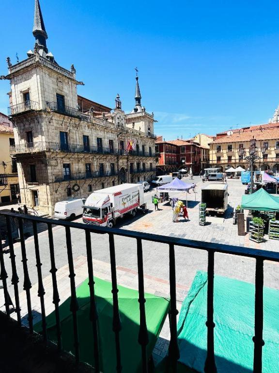 Arquitecto De La Vida- Plaza Mayor Leão Exterior foto